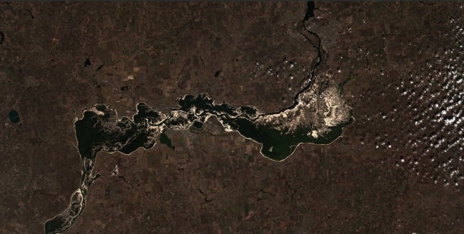 Каховское водохранилище, Каховка, война в Украине, фото