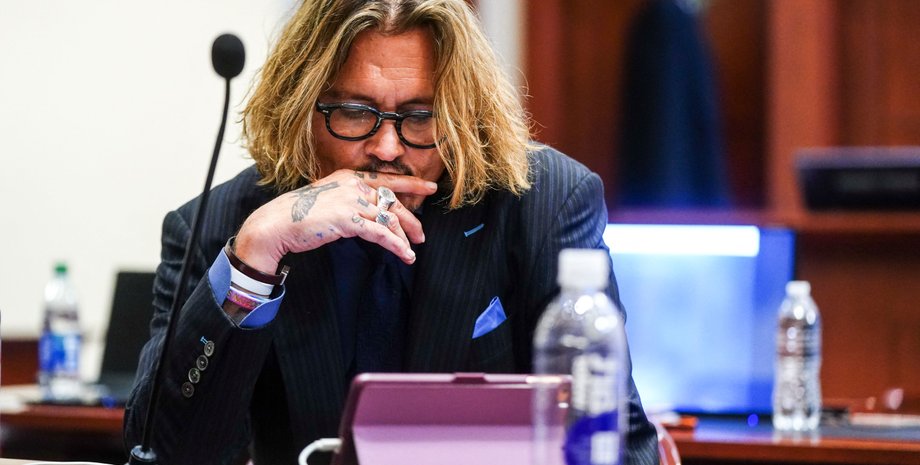 Джонни Депп просил порезать себя, эмбер херд джонни депп суд, домашнее насилие джонни деппа