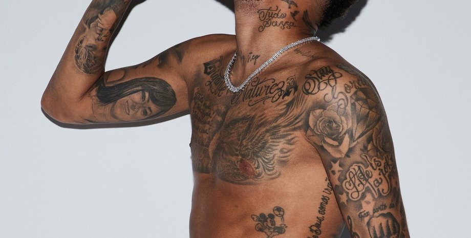 SKIMS, Неймар, реклама