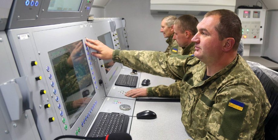 Пункт управления ЗРК С-125М1