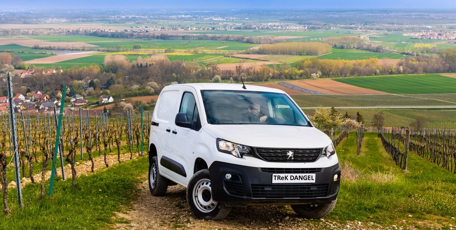 Peugeot e-Partner Dangel,  Citroen e-Berlingo, Opel Combo-e, Peugeot e-Partner, электромобили Citroen, новые citroen