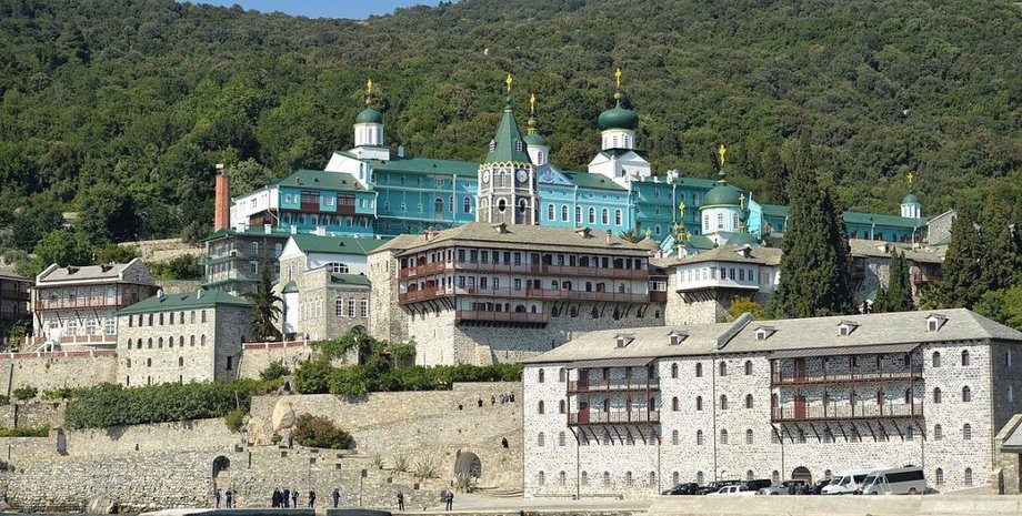 Свято-Пантелеймонов монастырь на Афоне / Фото: kremlin.ru