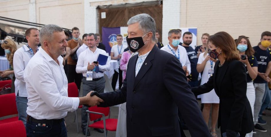 Фото: facebook.com/petroporoshenko