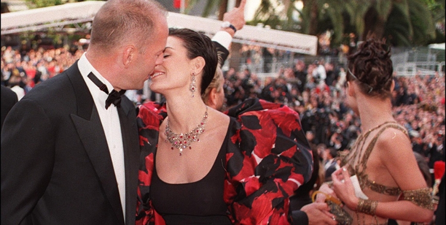 Брюс Вілліс та Демі Мур Брюс Вілліс та Демі Мур, брюс вілліс деменція, емма гемінг, діти брюса вілліса, колишня дружина брюса вілліса, енді коен