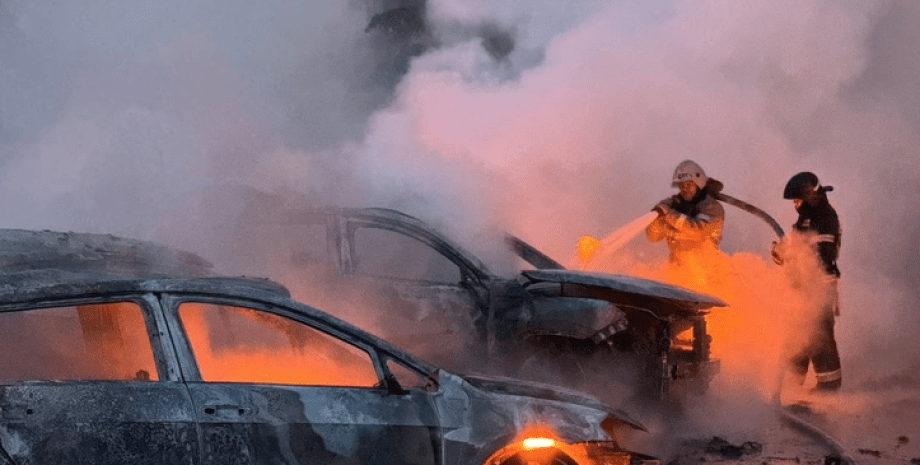 вибухи і пожежі в Бєлгороді, Росія, війна, будинки, автомобілі, Бєлгородська область