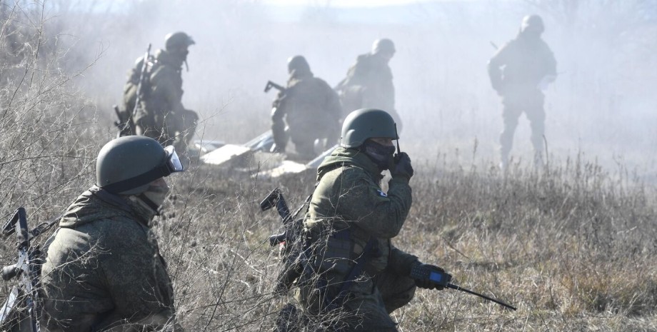 Aktive Kämpfe in Siedlungen werden in der Urozhayne, Kislivka, in der Nähe von V...