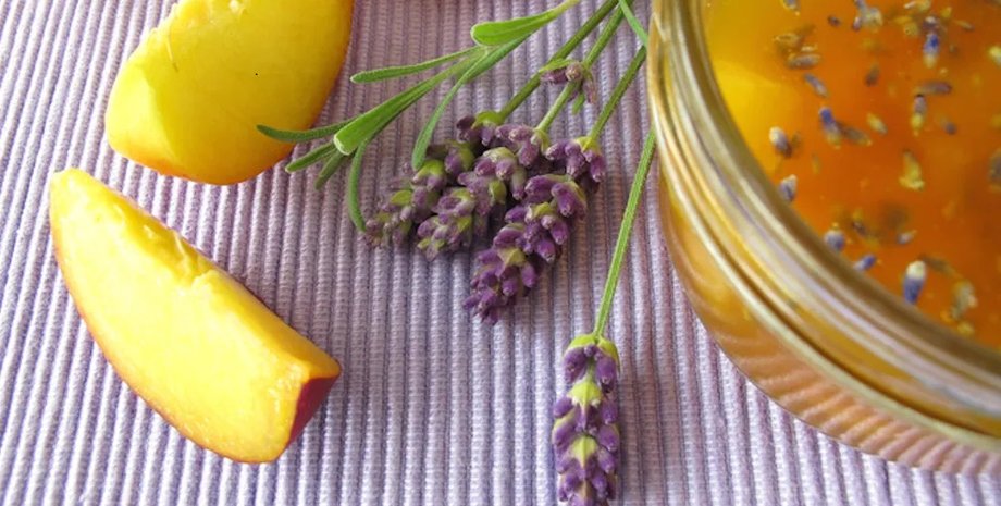 Варення з персиків і лаванди, персикове варення з лавандою, варення