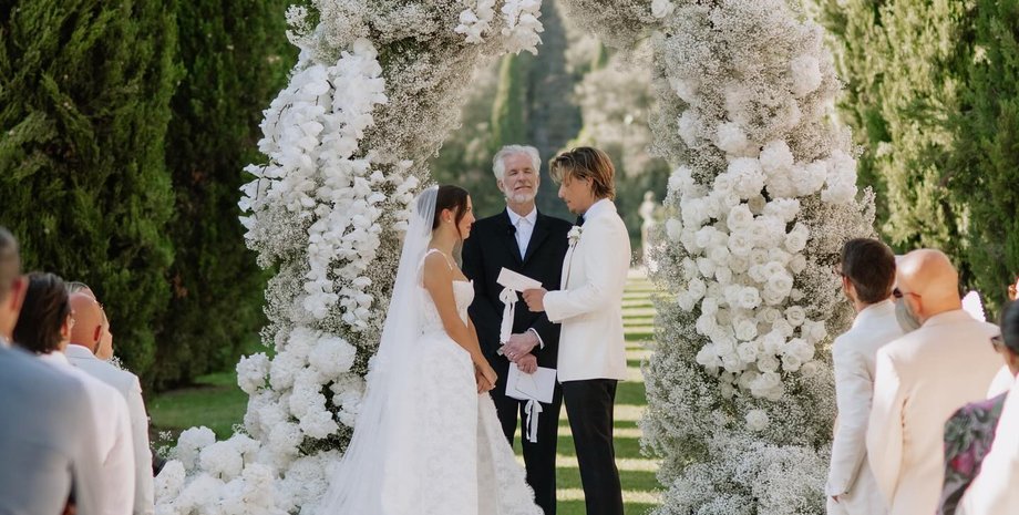 Джейк Бонджови Милли Бобби Браун свадьба