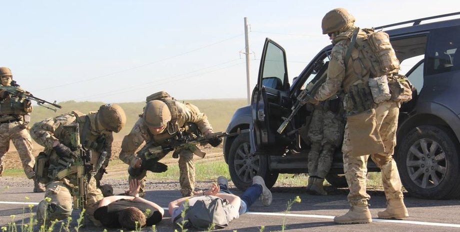 Задержание в зоне АТО / Фото пресс-центра АТО