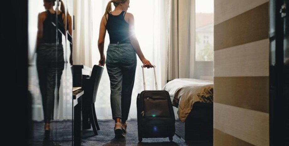 Готель, готель, життя в готелі, кімната в готелі, переїзд у готель, схемне житло, оренда житла, новий тренд, постійне проживання в готелях