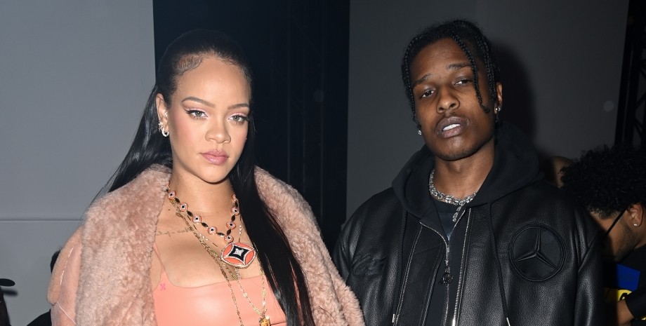 Рианна и A$AP Rocky Рианна, A$AP Rocky, Раким Ателастон Майерс, кулон, рэпер, война в Украине