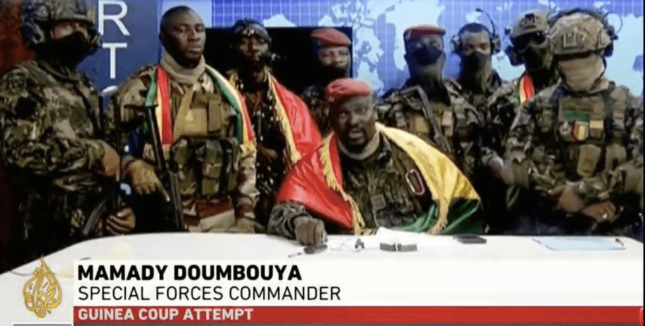 Мамади Думбуя, Гвинея, переворот