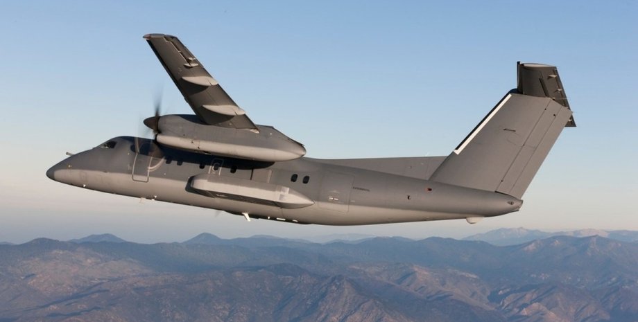 самолет разведчик США Challenger