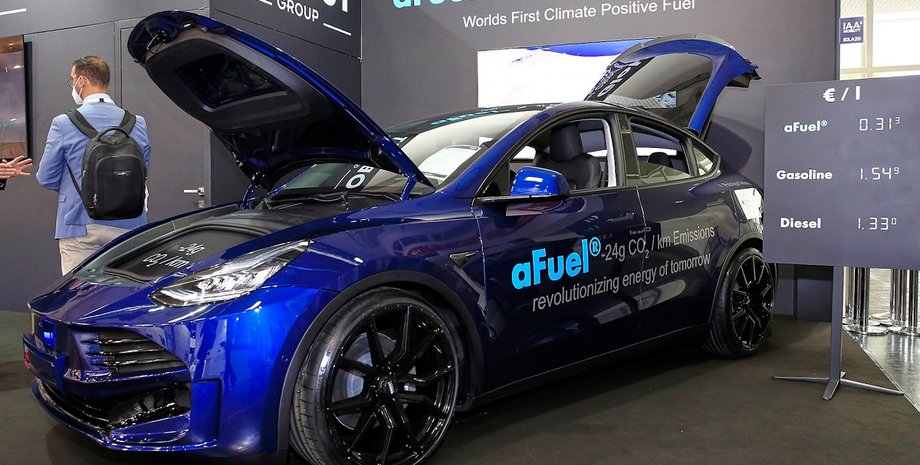 электрический кроссовер, гибрид, электромобиль с бензиновым двигателем