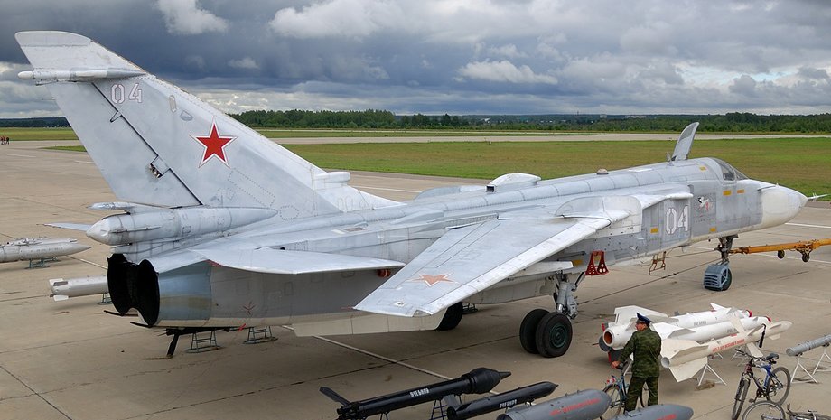 Су-24М, бомбардировщик Су-24М, самолет Су-24М, самолет Су-24М