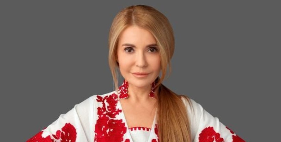 Юлия Тимошенко образ в вышиванке