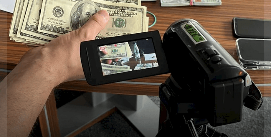 взятка, деньги, доллары, коррупция, камера