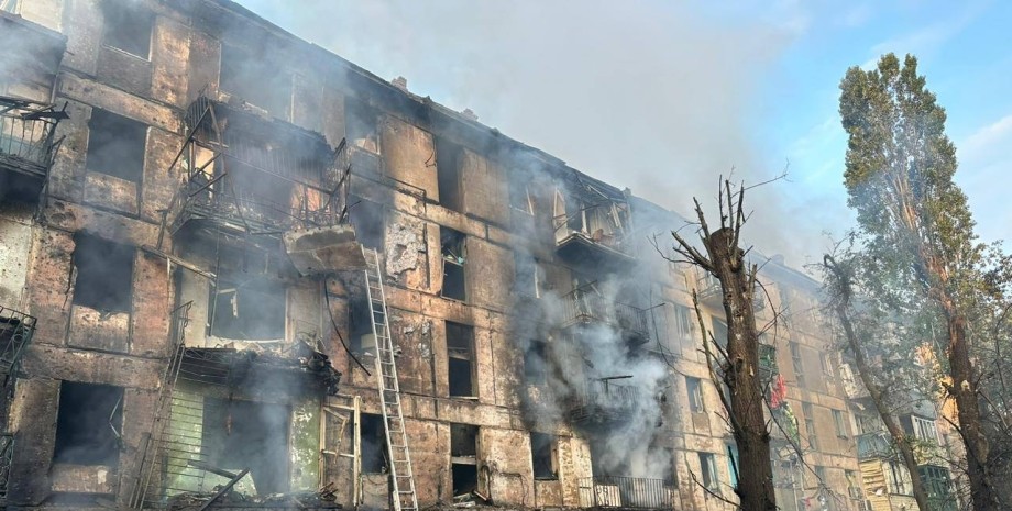 Кривой Рог, обстрел, жилой дом, разрушения, война в Украине