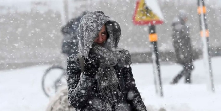 коронавирус, украина, фото, люди, снег, заболевшие