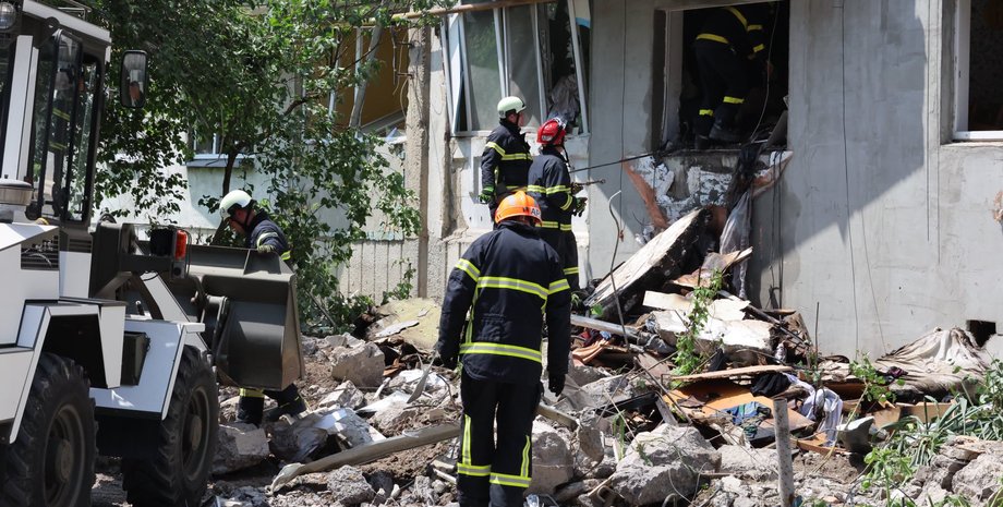 луцк ракета, луцк взрывы, луцк прилет