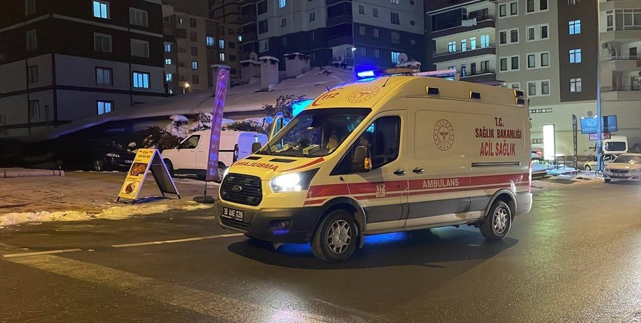 Турция, новости мира, снеговик, женщина, кайсери, нервный срыв