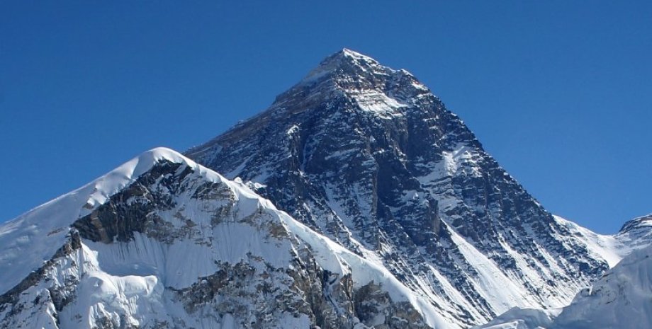 Эверест / Фото: Wikimedia