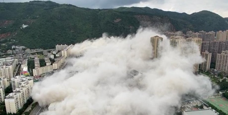 куньмин, взрыв небоскребов, китай