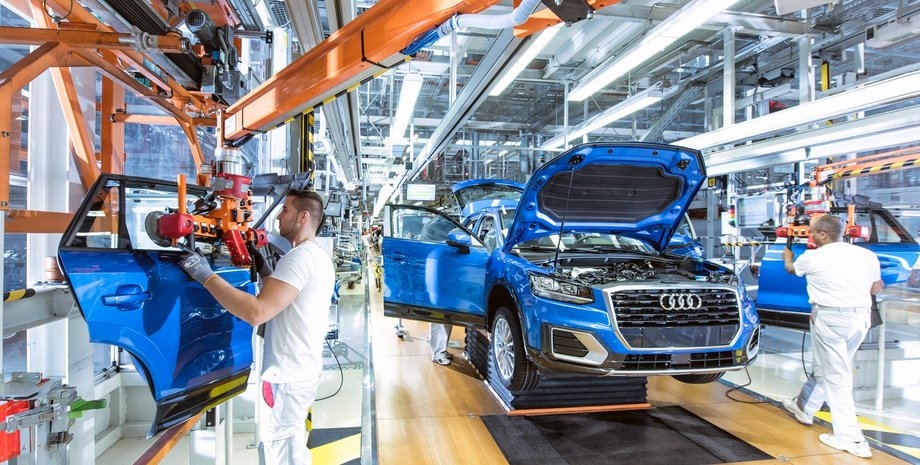 производство Ауди, производство Audi, электромобили Audi, новые Audi