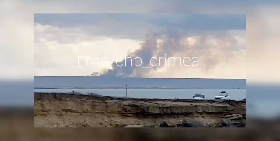 Пожежа у Криму, вибухи у Криму, вибухи у Джанкої, військовий аеродром