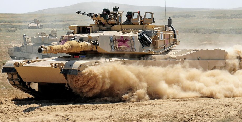 Abrams M1, фото