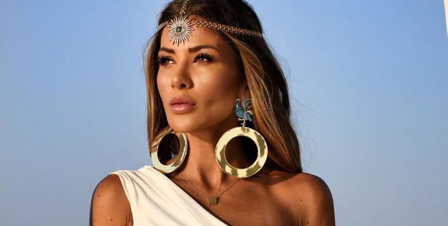 Трендовые украшения, которые будут в моде весной 2024 года