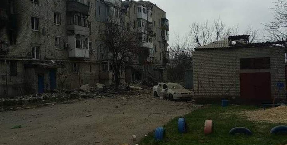 донбасс, разрушенное здание, война донбасс