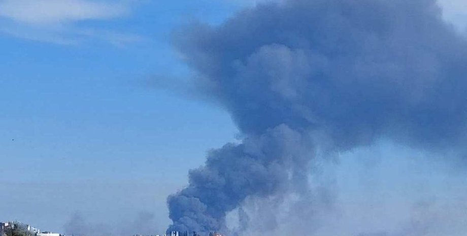 взрывы николаев, николаев, ракетный удар, николаев ракеты