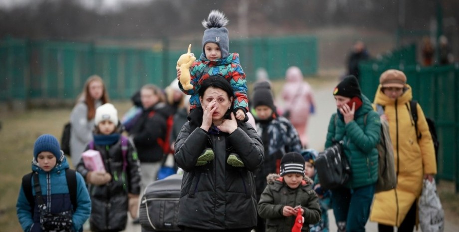 беженцы из Украины, беженцы Украина, украинские беженцы, украинские беженцы