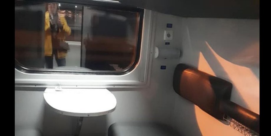 Зюбіна, Інтерсіті, купе,