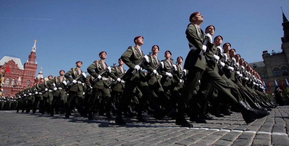 парад красна площа, військовий парад в москві, військовий бюджет РФ, Воєнний бюджет РФ, скільки грошей РФ витрачає на армію