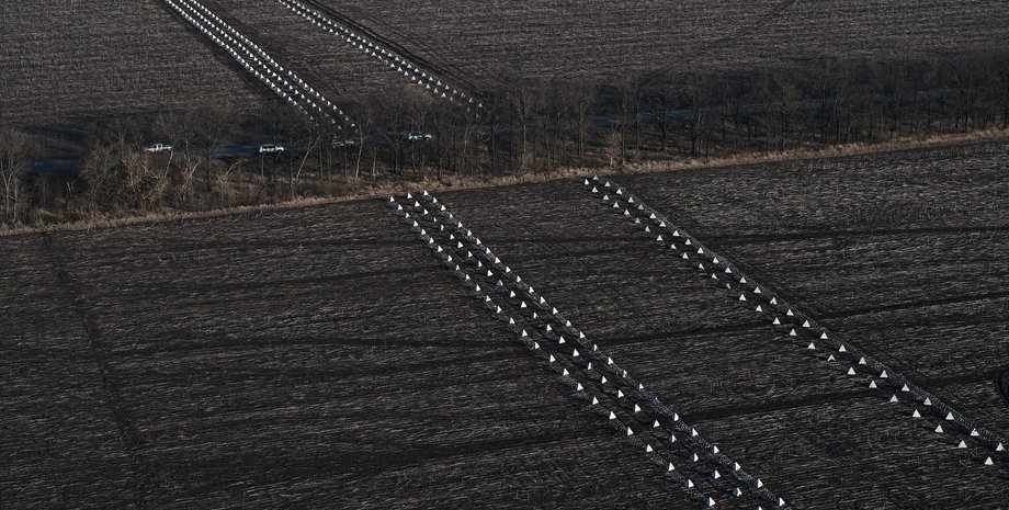 Изображение укреплений на фронте