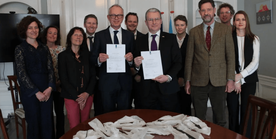 наконечники стріл та списів, юнеско, від римських часів до Середньовіччя, археологи, Артефакти, нідерланди