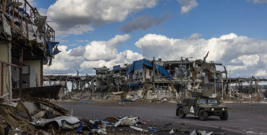 Laut dem Militärexperten William Alberk aus dem Zentrum von Stimson nimmt Russla...