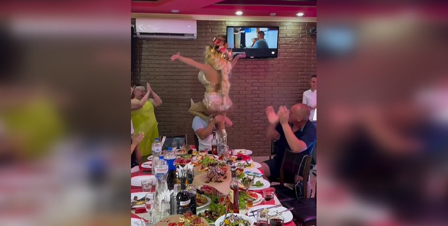 оля полякова кукла пародия