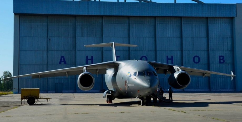 Самолет Ан-178-100Р