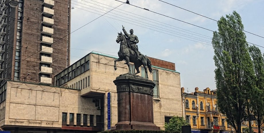 Памятник Щорсу в Киеве / Фото из открытых источников