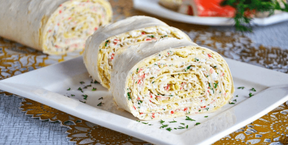 рулет, їжа, блюдо, тарілка