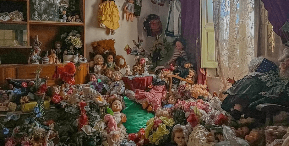 Дом с куклами, дом, куклы, игрушки, жуткое место, жуткий дом, проклятие, заброшенный дом, мистика