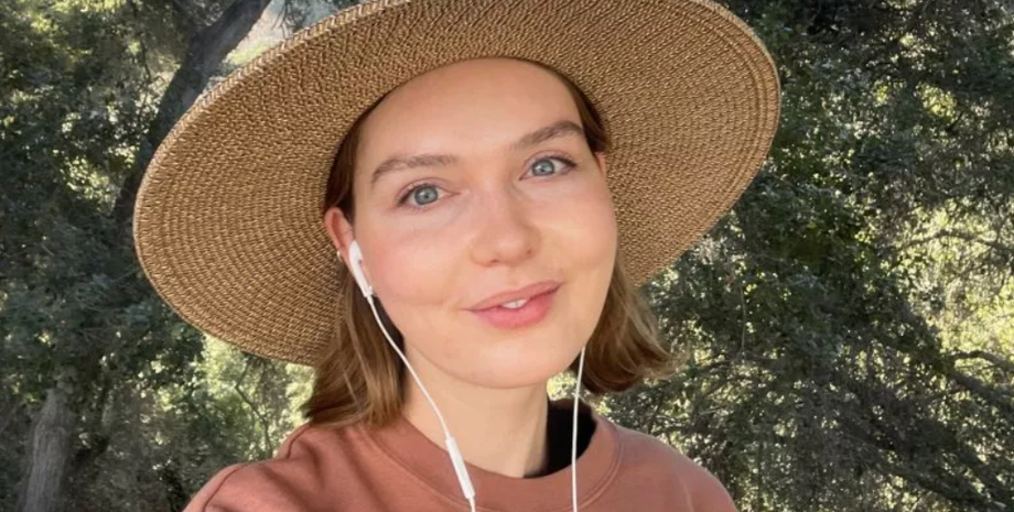 Польза ежедневной ходьбы, девушка проходила 20 тысяч шагов ежедневно и поделилась результатом.