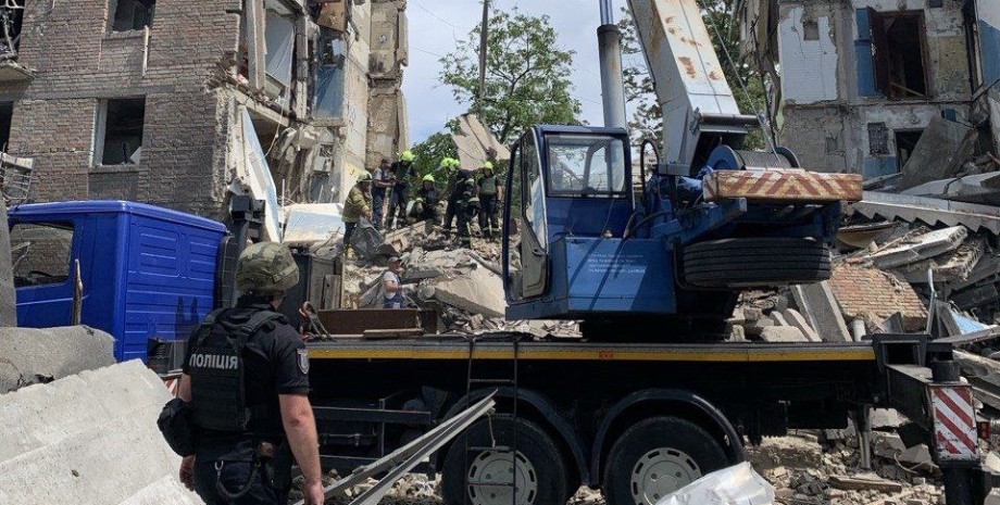 Наслідки атаки по Києву Зображення наслідків атаки по Києву