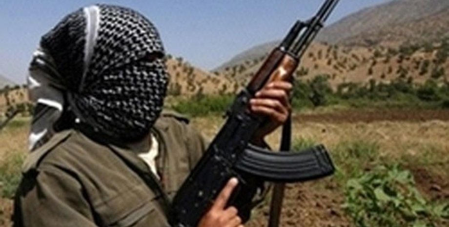 Курдский боевик / Фото: antalyatoday.ru