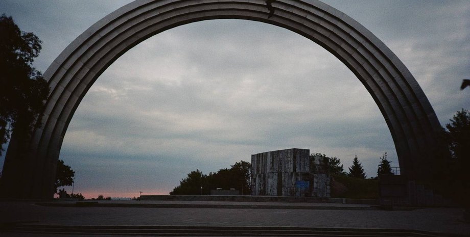 Арка дружбы народов, Арка Свободы украинского народа, Киев, демонтаж, достопримечательность, памятник