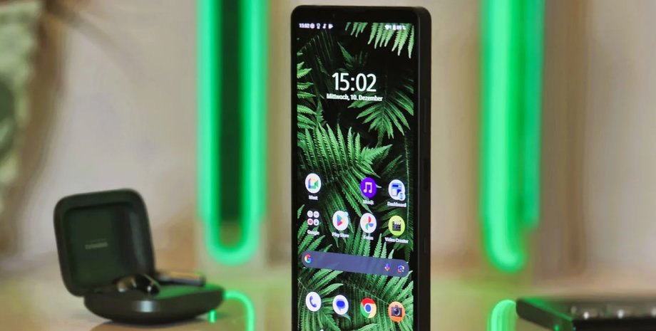 Смартфон с большой батареей Sony Xperia 10 VII