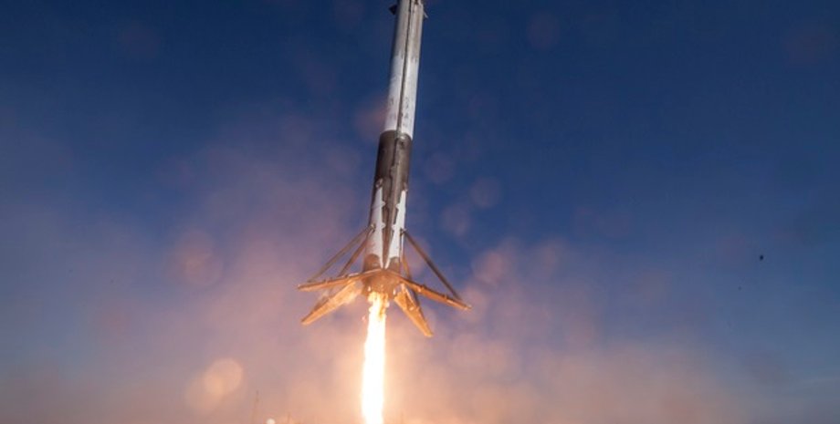 Посадка первой ступени Falcon 9 / Фото: SpaceX